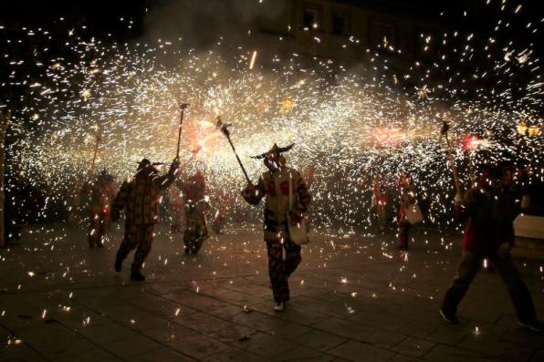 El fuego, protagonista de San Juan y fiestas mayores